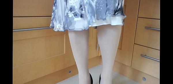  Sexy satin skirt